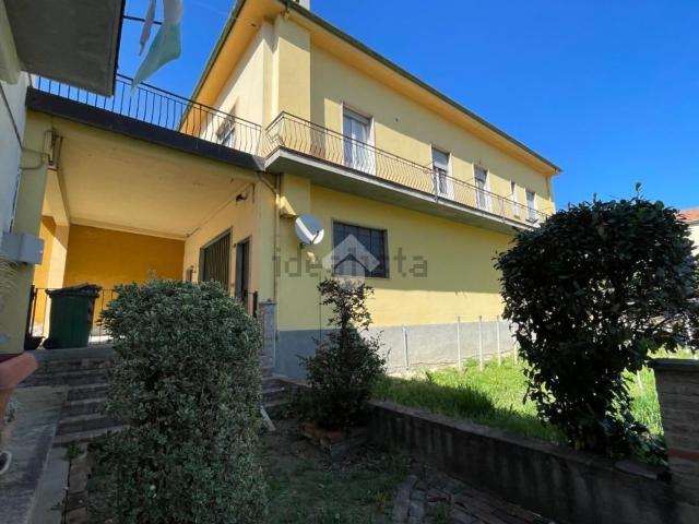 Villetta indipendente in vendita di 142 m² in Via dei Partigiani, 5