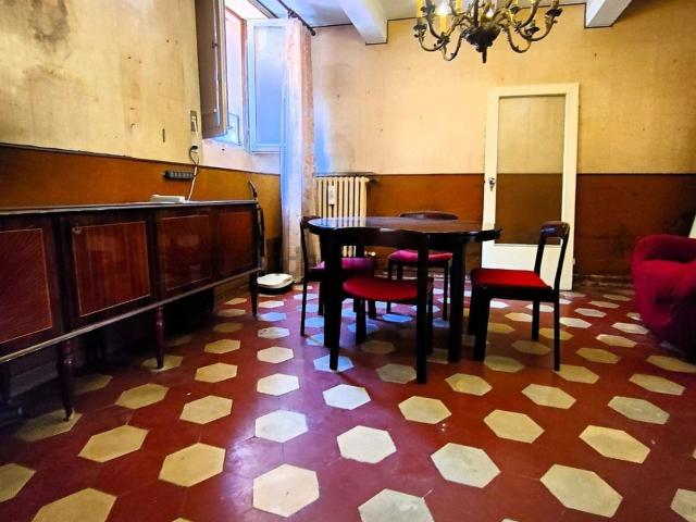 Villetta indipendente in vendita di 142 m² in Via Naviglio