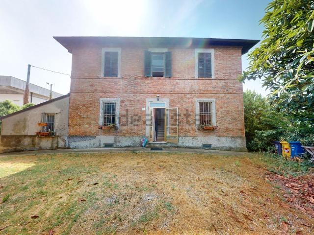 Villetta indipendente in vendita di 142 m² in Via Sacco e Vanzetti, 94