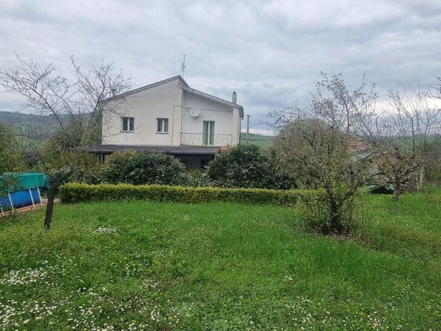 Villetta indipendente in vendita di 142 m² in Contrada Lagni