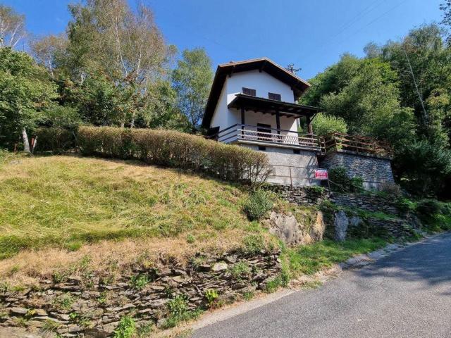 Villetta indipendente in vendita di 143 m²