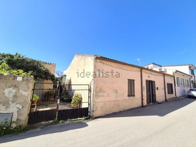 Villetta indipendente in vendita di 143 m² in Via Carbonascia, 5