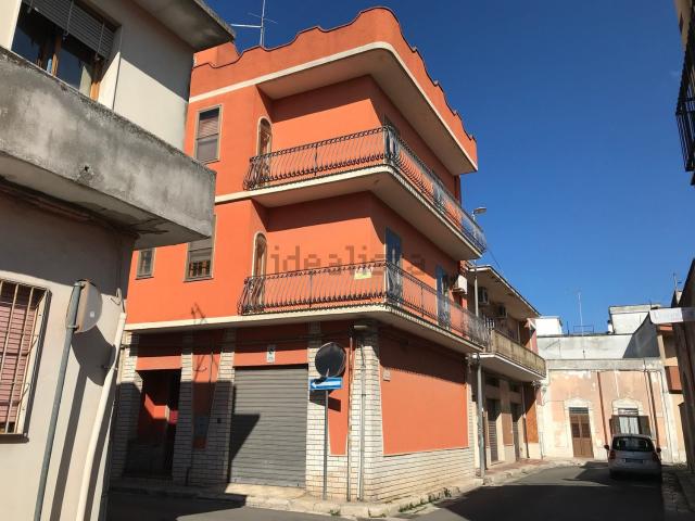 Villetta indipendente in vendita di 143 m² in Via G. Galilei, 2