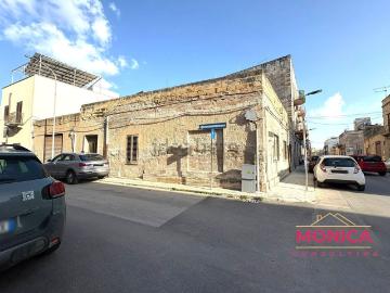 Villetta indipendente in vendita di 143 m² in Via Erice, 70