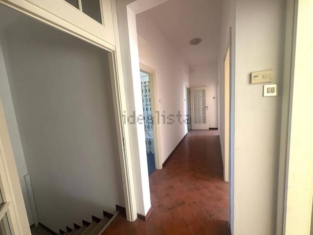 Villetta indipendente in vendita di 143 m² in Via Mantova, 194