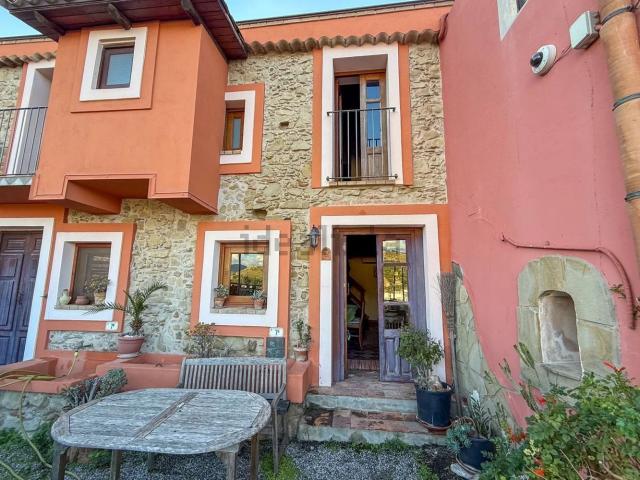 Villetta indipendente in vendita di 143 m² in Via Barone