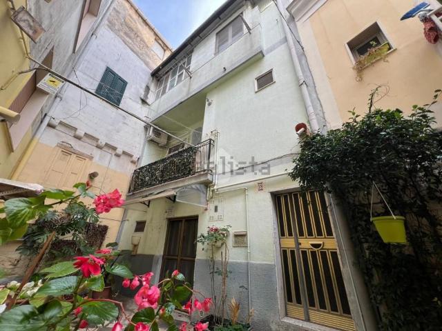 Villetta indipendente in vendita di 143 m² in Vico Fratelli Serena, 18