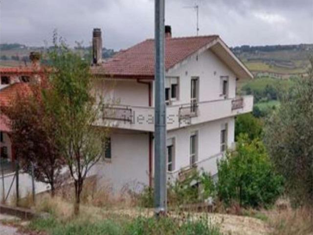 Villetta indipendente in vendita di 143 m² in Contrada Fontanella