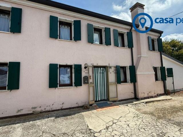 Villetta indipendente in vendita di 144 m² in Via Giosuè Carducci, 268