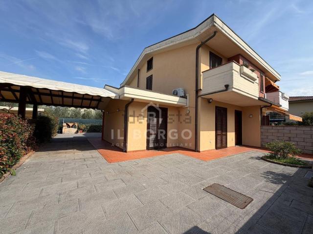 Villetta indipendente in vendita di 144 m² in Via Guglielmo Marconi, 238