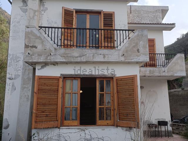 Villetta indipendente in vendita di 144 m² in Contrada Calavà