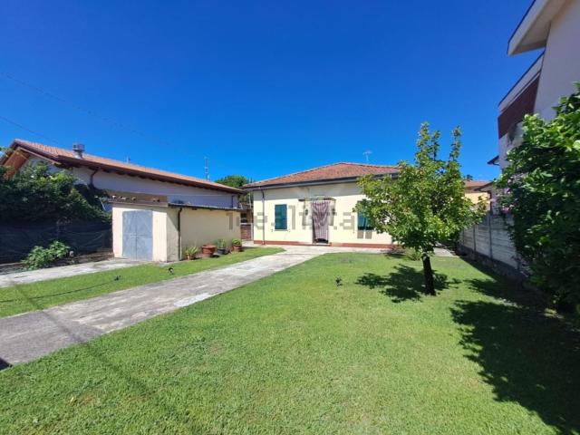 Villetta indipendente in vendita di 145 m²