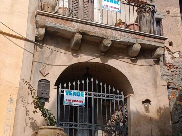 Villetta indipendente in vendita di 145 m² in Via calvario