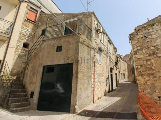 Villetta indipendente in vendita di 145 m² in Via Don Silvestre, 4