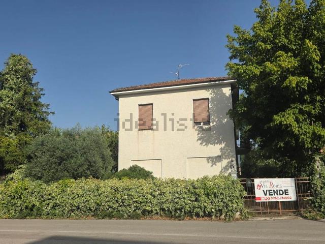 Villetta indipendente in vendita di 145 m² in Via Damiano Chiesa