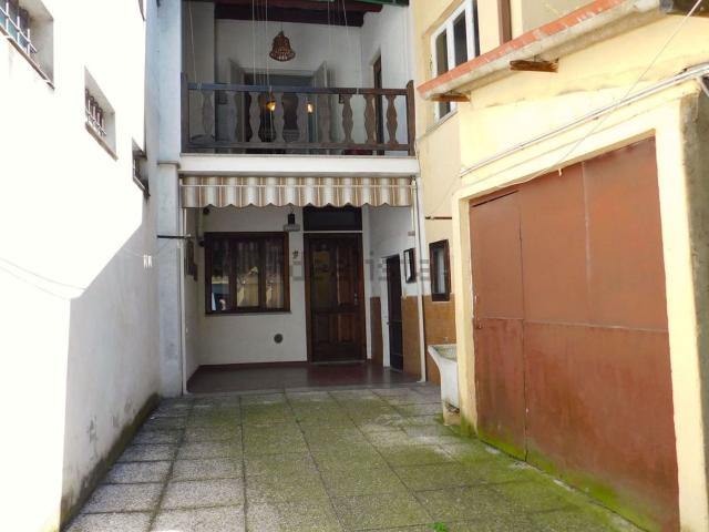 Villetta indipendente in vendita di 145 m² in Via della Bozzola, 16
