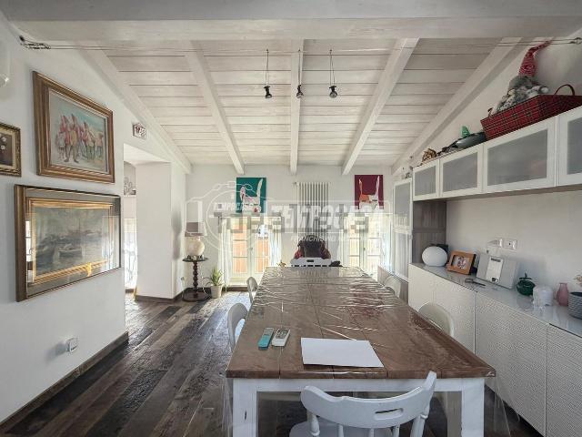 Villetta indipendente in vendita di 145 m² in Via Felice Cavallotti, 51