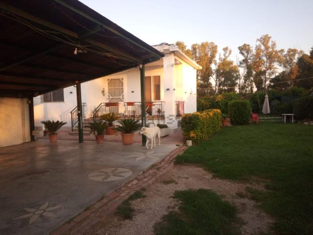 Villetta indipendente in vendita di 145 m² in Strada Case Panela