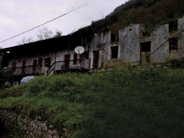 Villetta indipendente in vendita di 146 m² in Via Anzù