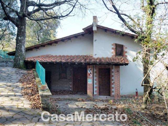 Villetta indipendente in vendita di 146 m² in Via Roma