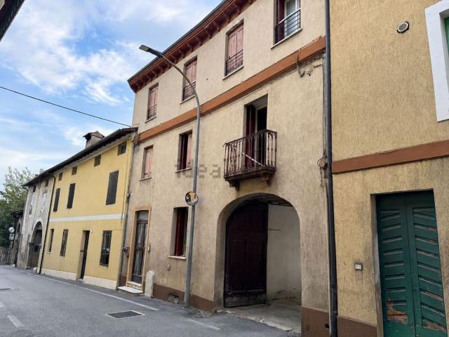Villetta indipendente in vendita di 147 m² in Via Libertà, 140