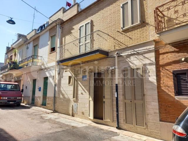 Villetta indipendente in vendita di 147 m² in Via Siena, 21