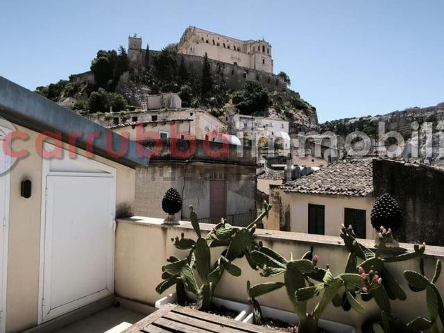Villetta indipendente in vendita di 147 m² in Via Zanardelli, 19