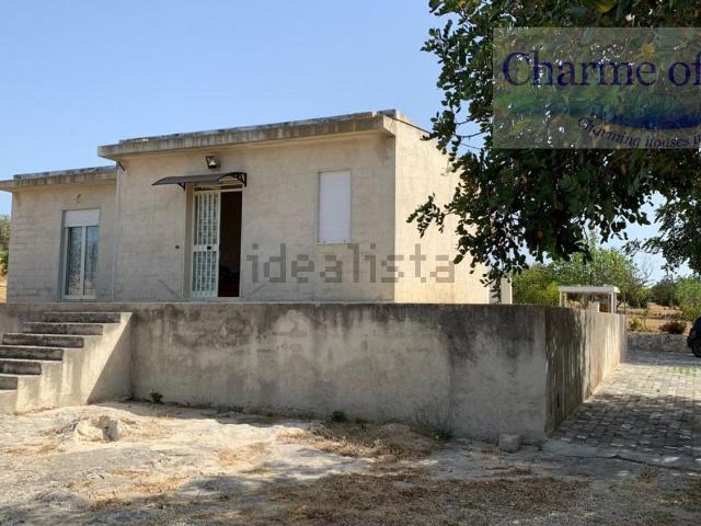 Villetta indipendente in vendita di 147 m² in Contrada Scorrione San Rosalia