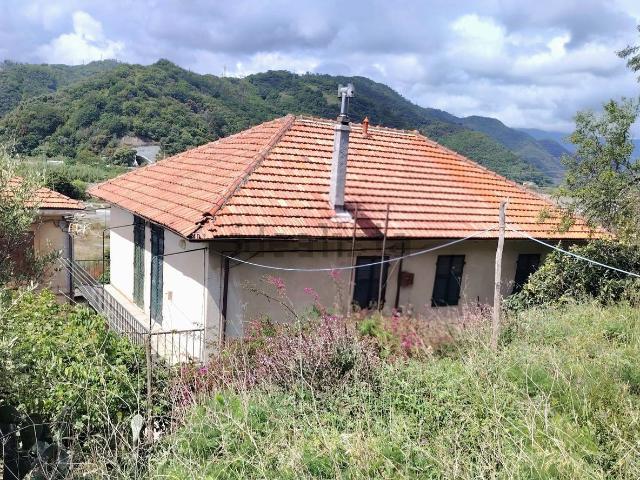 Villetta indipendente in vendita di 148 m² in Via Lino Saettone