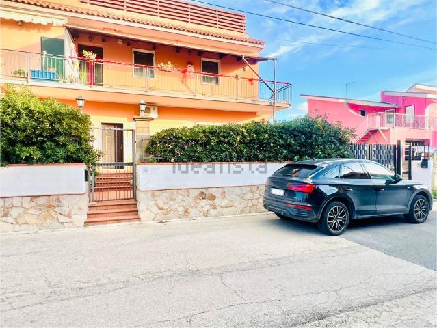 Villetta indipendente in vendita di 148 m² in Via Monte Zimmara