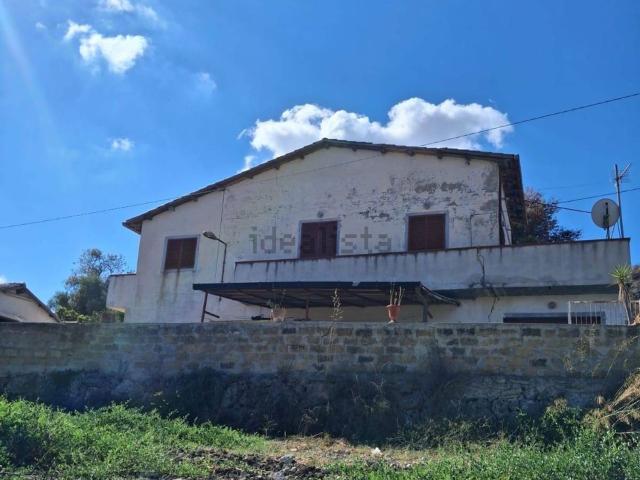 Villetta indipendente in vendita di 148 m² in Contrada San Pietro