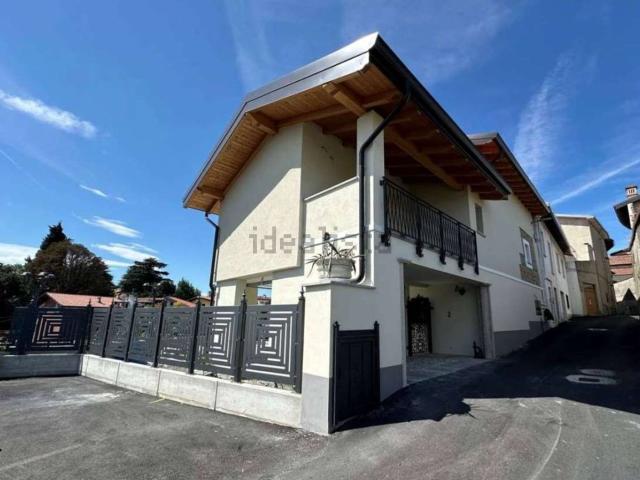 Villetta indipendente in vendita di 149 m² in Via Bellini, 3