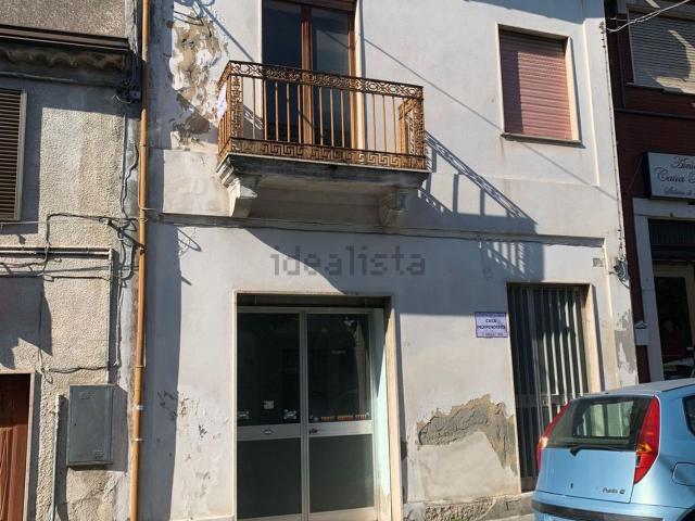 Villetta indipendente in vendita di 149 m² in Via Milite Ignoto