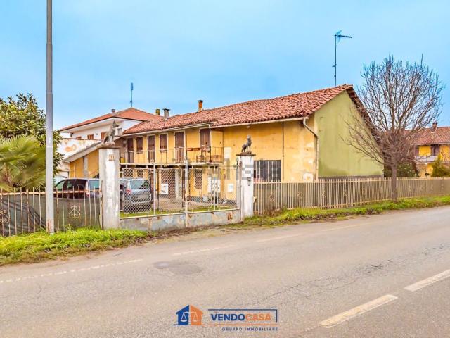 Villetta indipendente in vendita di 149 m² in Via Roma, 196