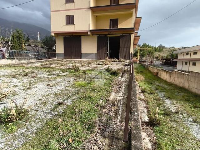 Villetta indipendente in vendita di 1500 m² in Contrada Calandrino, 1