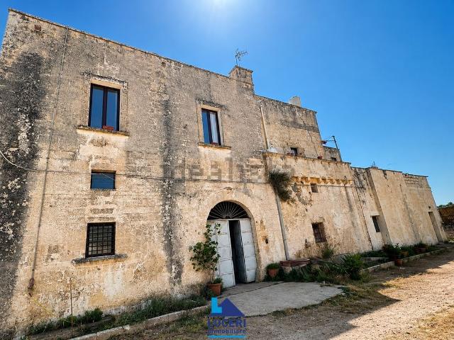 Villetta indipendente in vendita di 1500 m² in Strada Statale 101