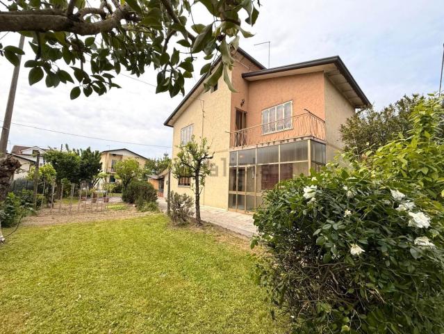 Villetta indipendente in vendita di 150 m²