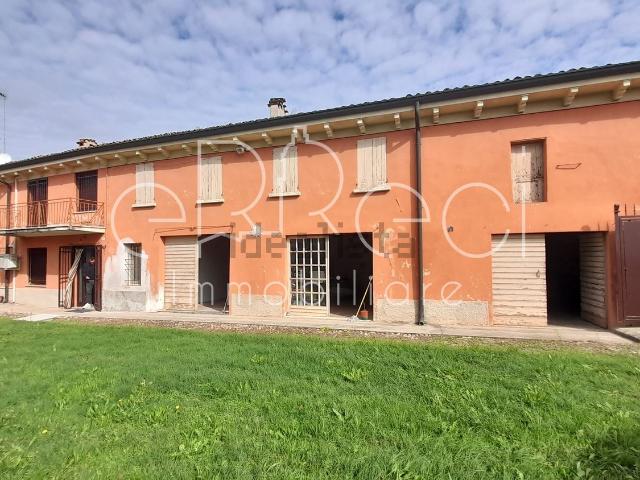 Villetta indipendente in vendita di 150 m² in Via Colombara