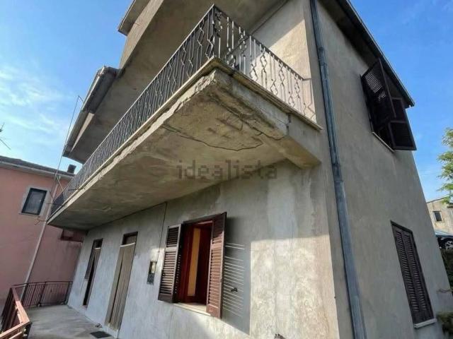 Villetta indipendente in vendita di 150 m² in Via Colle Santa Maria
