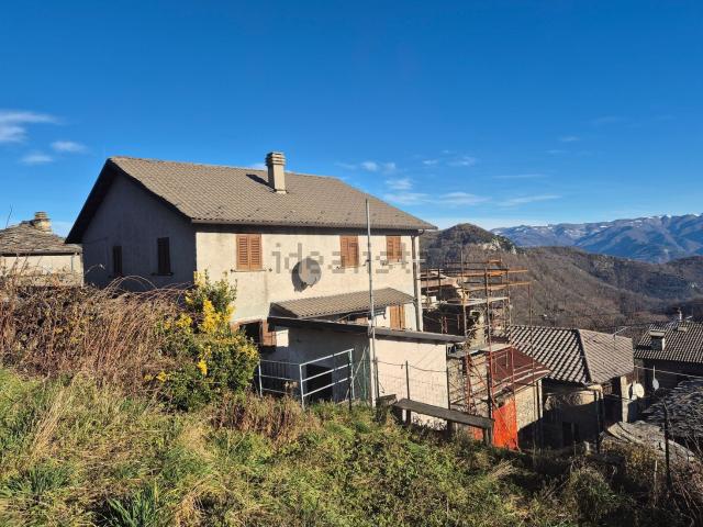 Villetta indipendente in vendita di 150 m² in Via Colli, 1