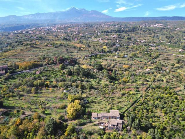 Villetta indipendente in vendita di 150 m² in Via Coriolano