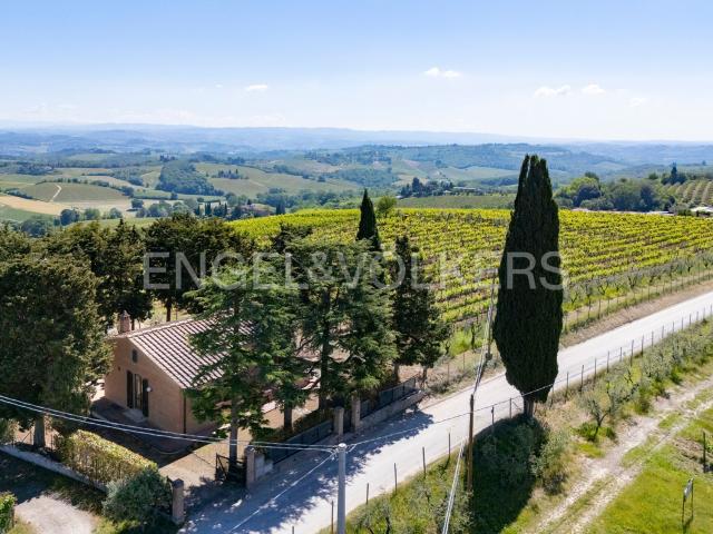 Villetta indipendente in vendita di 150 m² in Via Cortennano