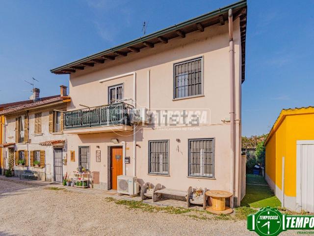 Villetta indipendente in vendita di 150 m² in Via Cairoli