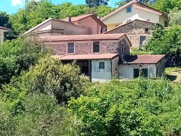 Villetta indipendente in vendita di 150 m² in Via Canepari