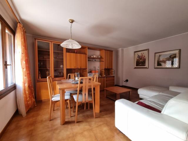 Villetta indipendente in vendita di 150 m² in Via Canova