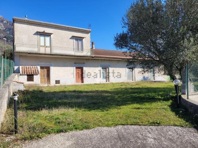 Villetta indipendente in vendita di 150 m² in Via Cescola, 10