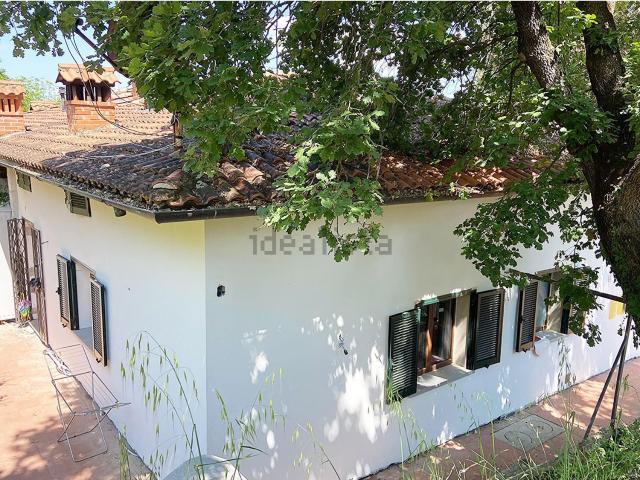 Villetta indipendente in vendita di 150 m² in Via Chiantigiana