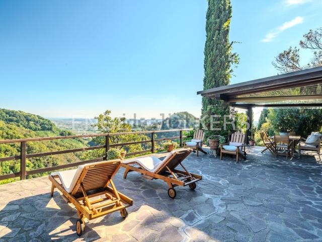 Villetta indipendente in vendita di 150 m² in Via Croda