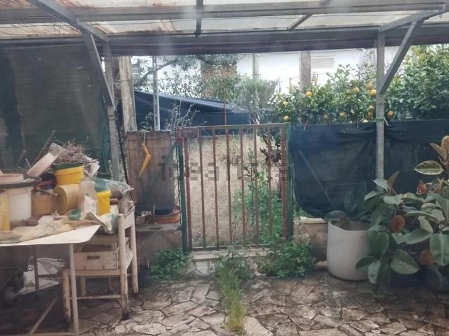 Villetta indipendente in vendita di 150 m² in Via Alberto Profeti