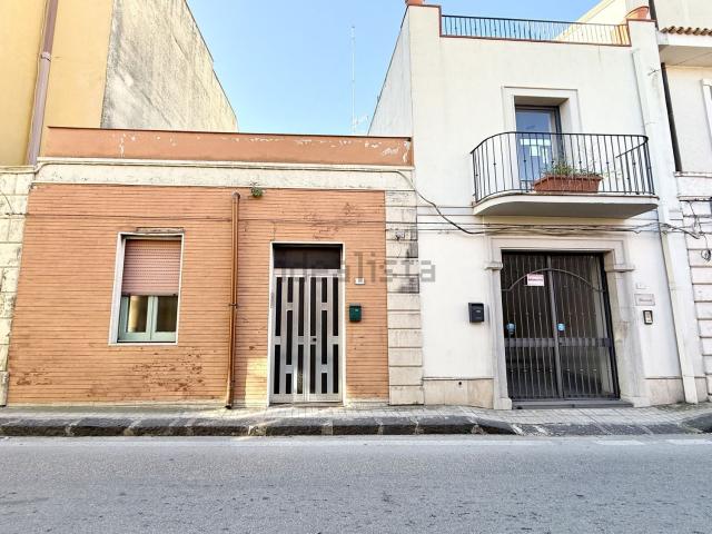Villetta indipendente in vendita di 150 m² in Via Alcide de Gasperi, 37